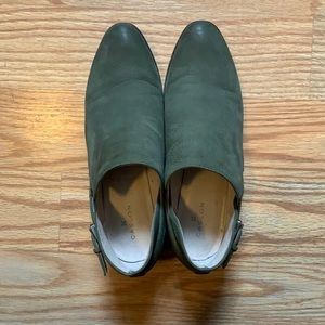 ****SOLD******Caslon Green Leather Bootie size 8